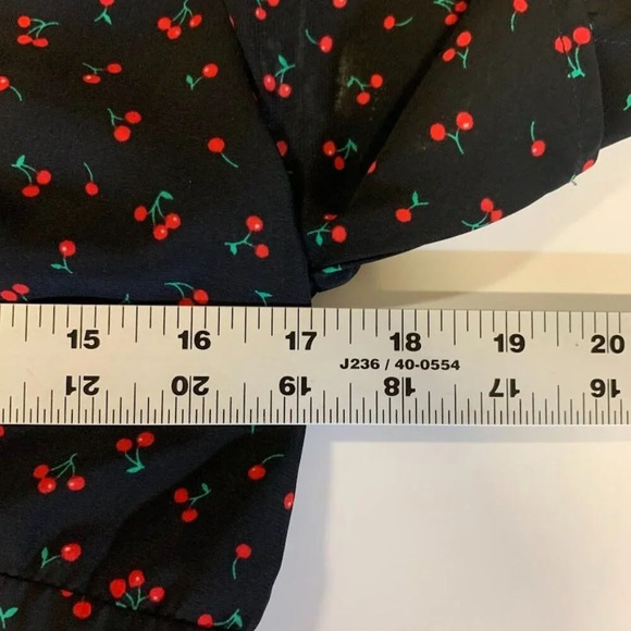 Ellison Women's Cherry Patterned V Neck Sheath Dress Size‎ M - Picture 12 of 13